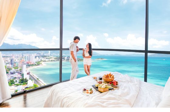 Vinpearl Beachfront Nha Trang + Vé Vui Chơi Vinwonders 2025